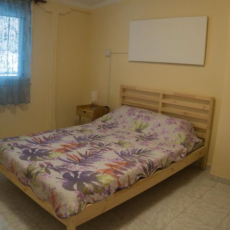 Modern Cozy Apartment In Kalamaria Экстерьер фото
